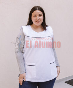 0696 - Poncho Adulto ARCIEL  Con Broche Y Recorte