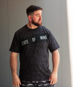 0358 - Remera Ujjain - Jersey Estampa State Of Mind