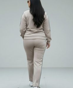 Alternative view of 74002 - Conjunto Deportivo - Rústica